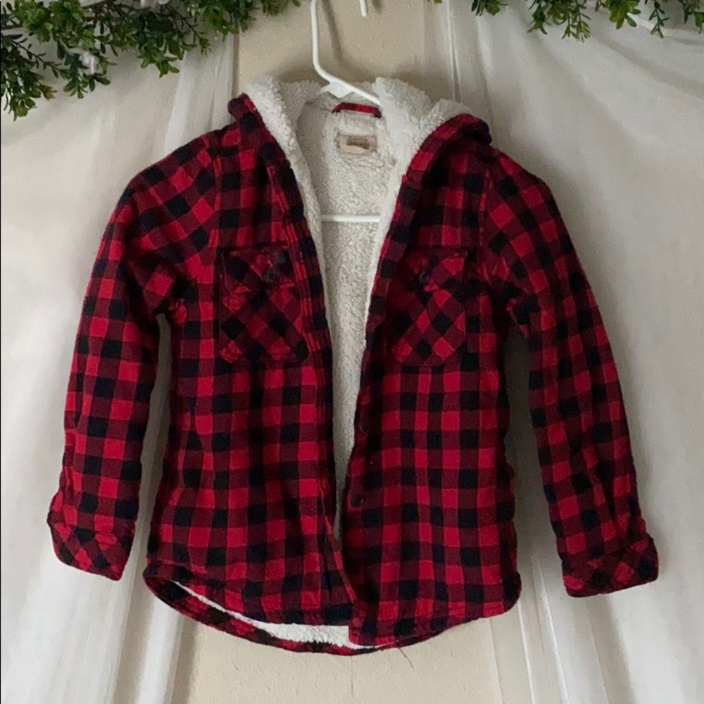 Child’s Boston Traders plaid hoodie